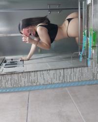 Mia_khaler