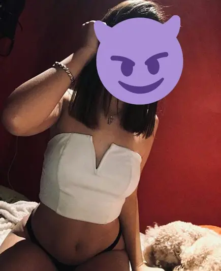 Xiomara_22 3