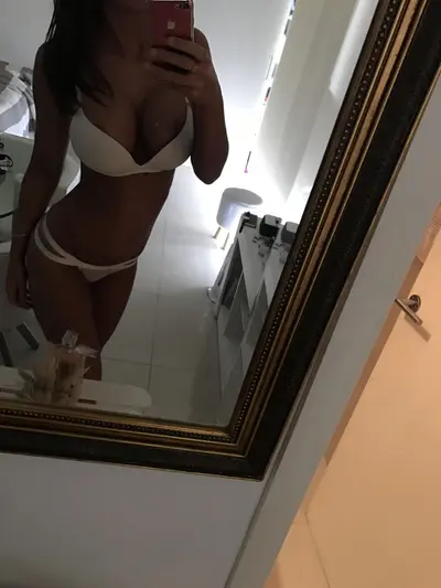 Zoe 41