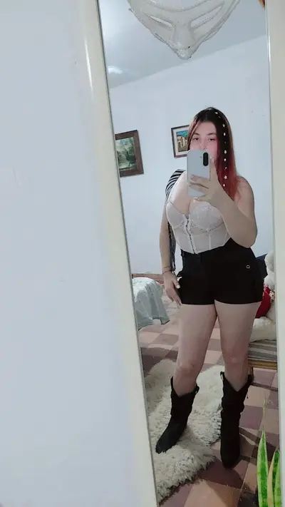 Roxxiii 7